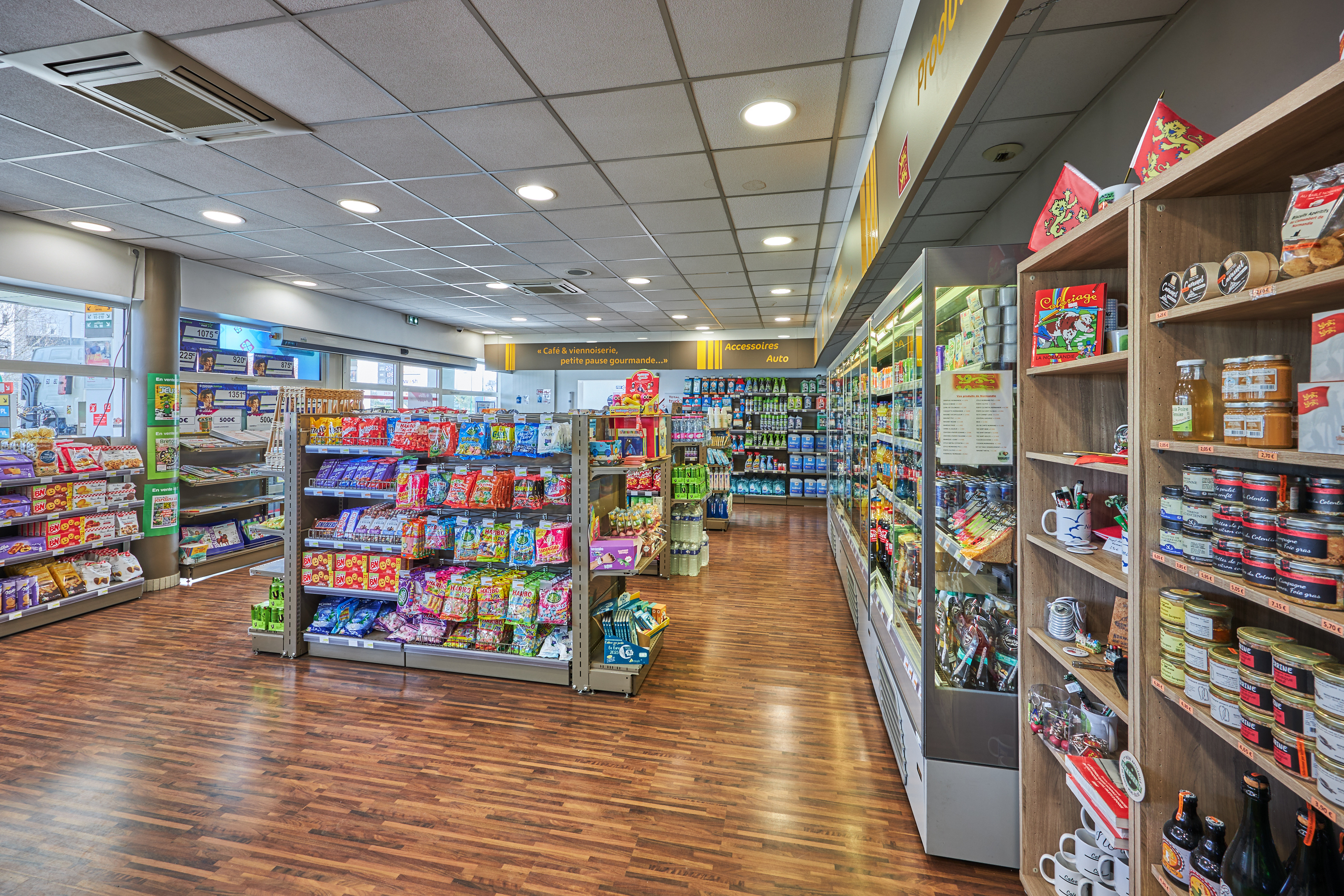 This is a picture representing NF003628 (FUELING) - SARL MACON