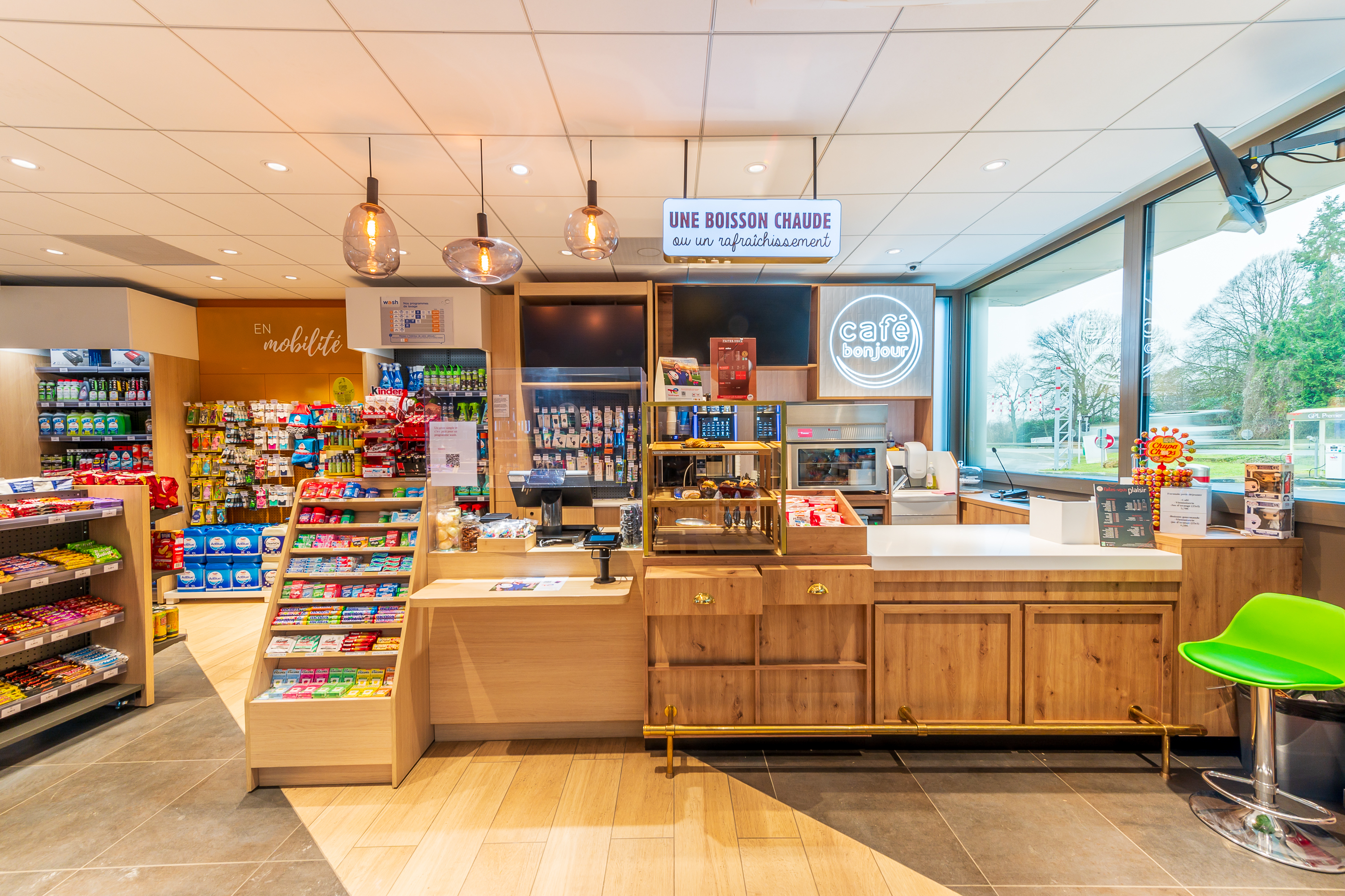 This is a picture representing NF007670 (FUELING) - RELAIS OZOIR LA FERRIERE