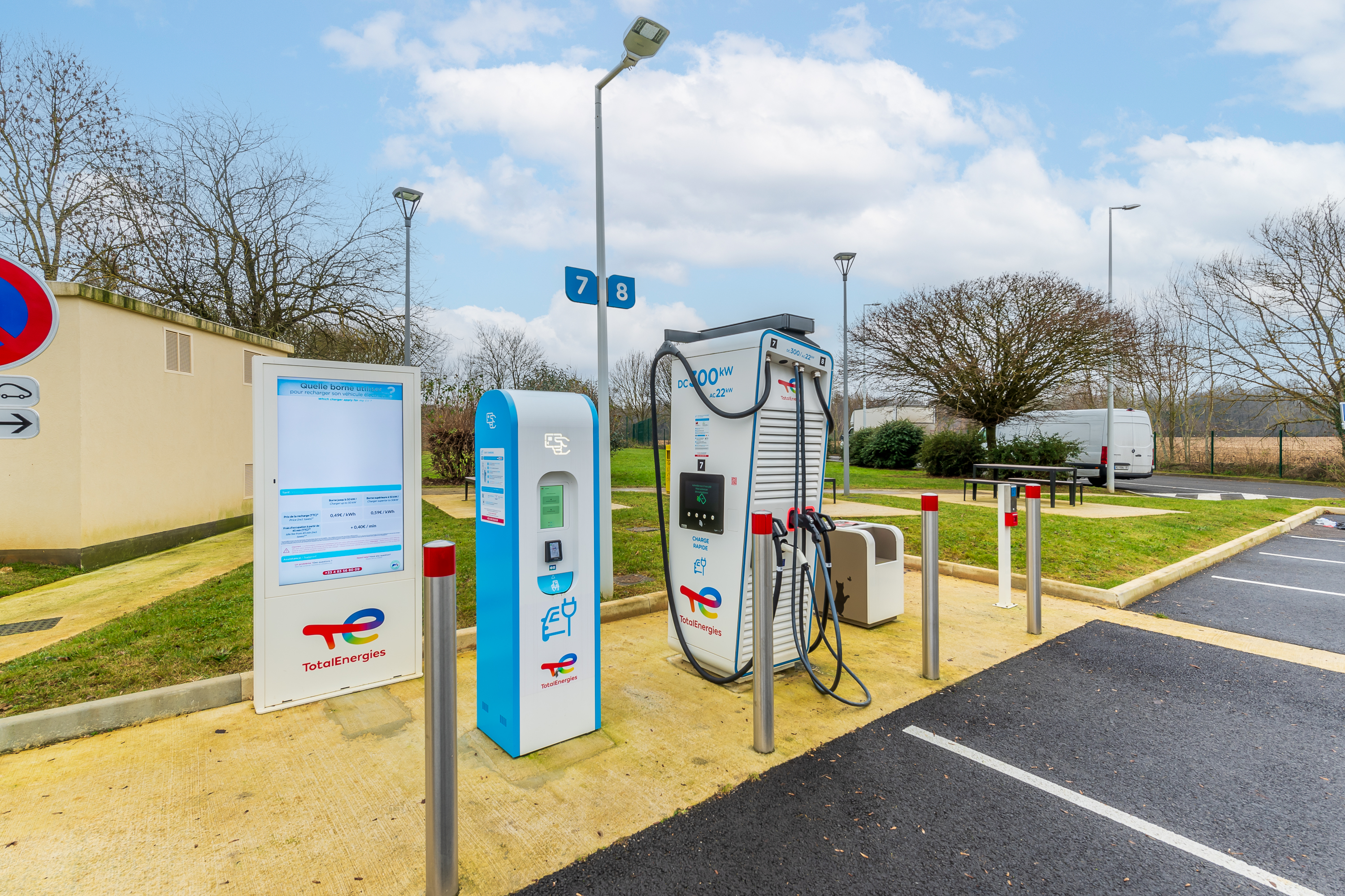 This is a picture representing NF007670 (FUELING) - RELAIS OZOIR LA FERRIERE This is a picture representing NF007670 (FUELING) - RELAIS OZOIR LA FERRIERE