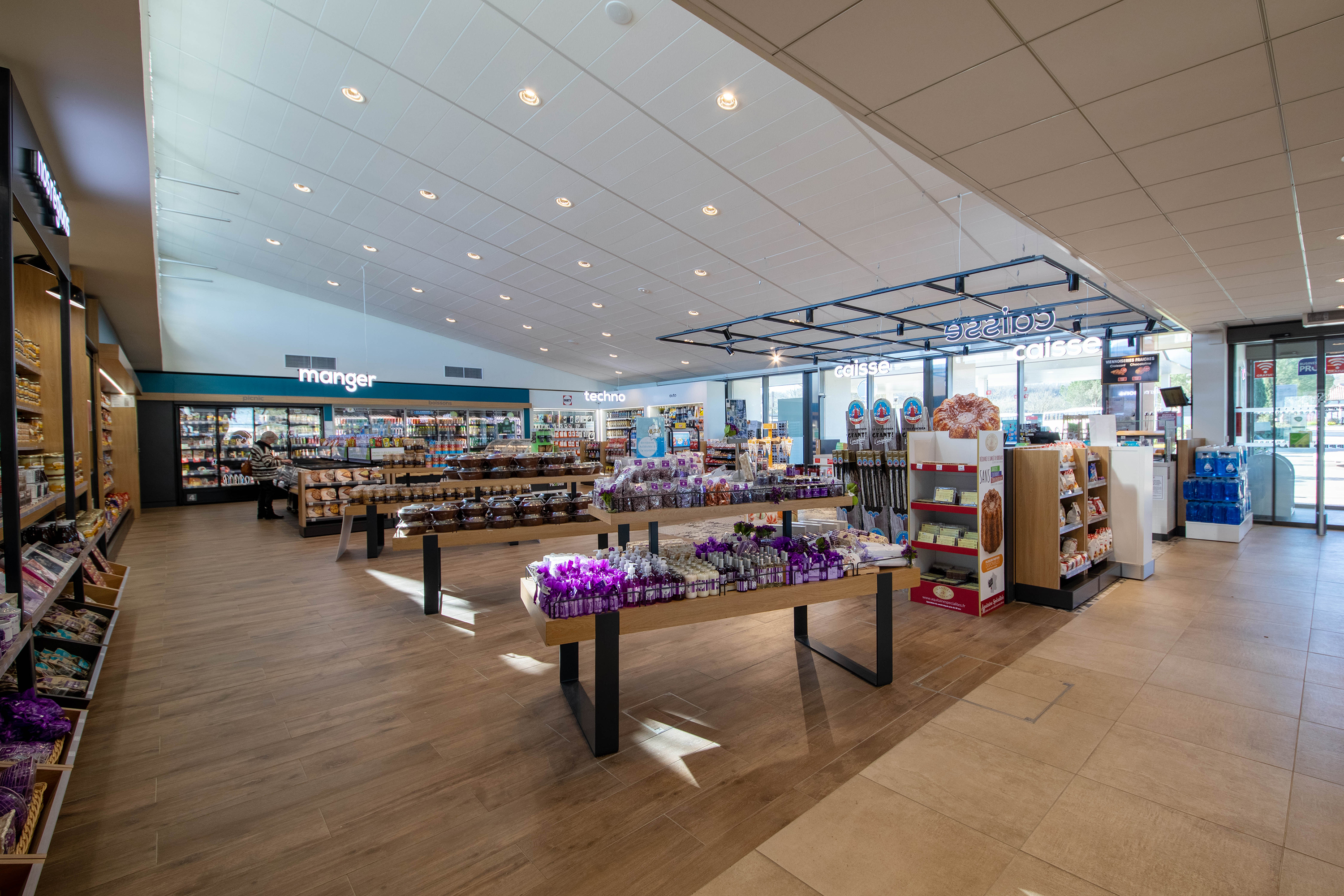 This is a picture representing NF088576 (FUELING) - REL.AGEN PORTE D'AQUITAINE