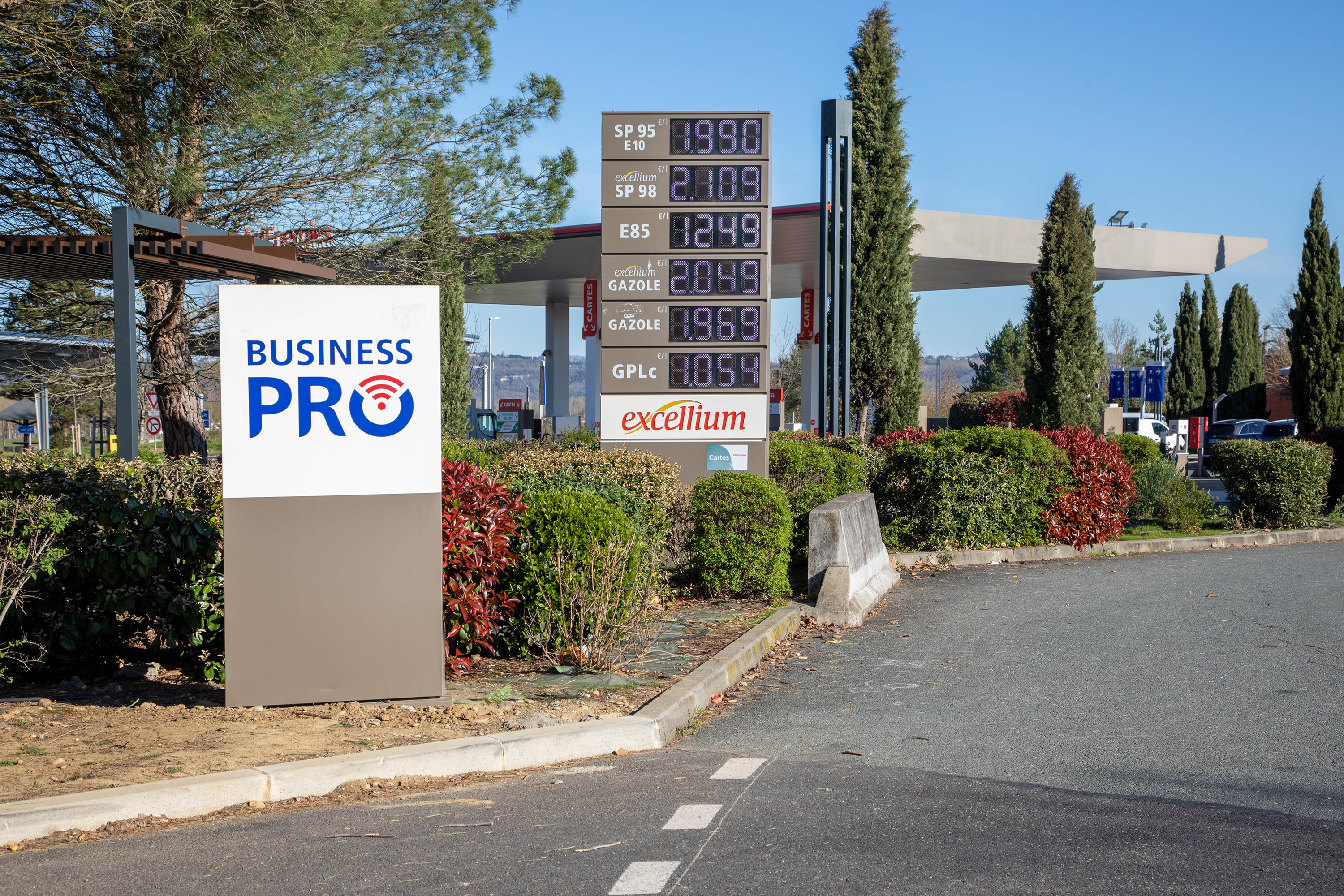 This is a picture representing NF088576 (FUELING) - REL.AGEN PORTE D'AQUITAINE