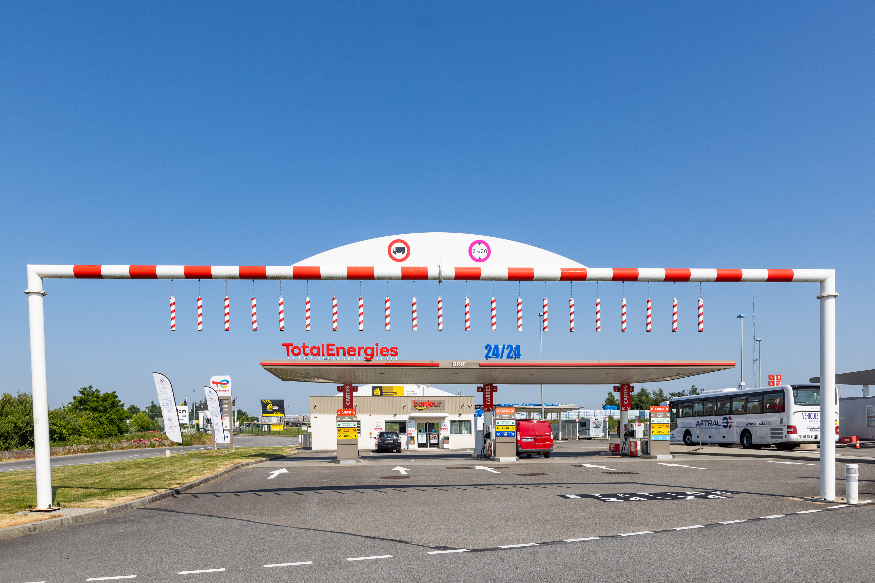 This is a picture representing NF080117 (FUELING) - SARL STATION JOUZEL