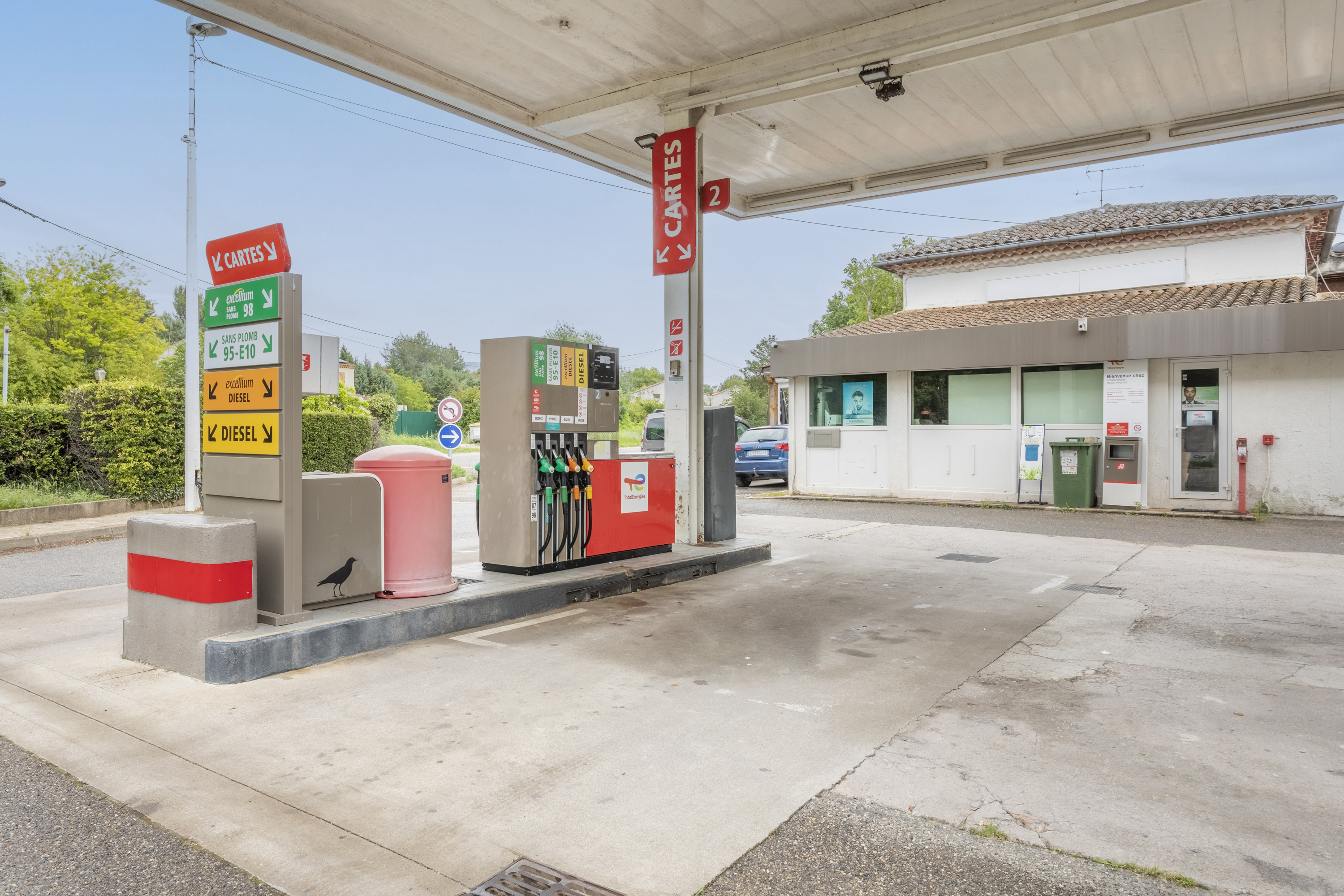This is a picture representing NF040011 (FUELING) - EURL LDM This is a picture representing NF040011 (FUELING) - EURL LDM