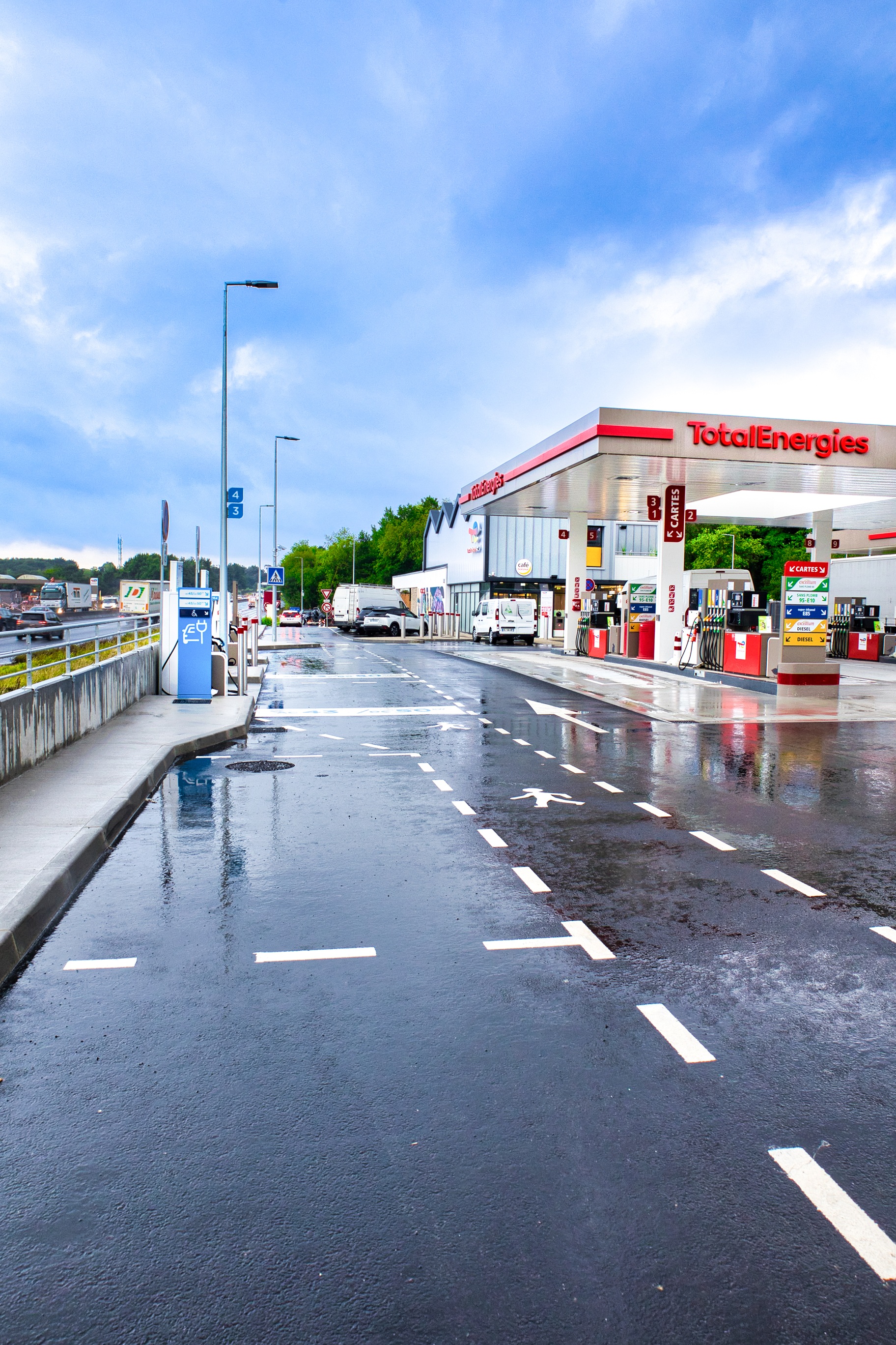 This is a picture representing NF042595 (FUELING) - REL.VERTOU GRASSINIERE This is a picture representing NF042595 (FUELING) - REL.VERTOU GRASSINIERE