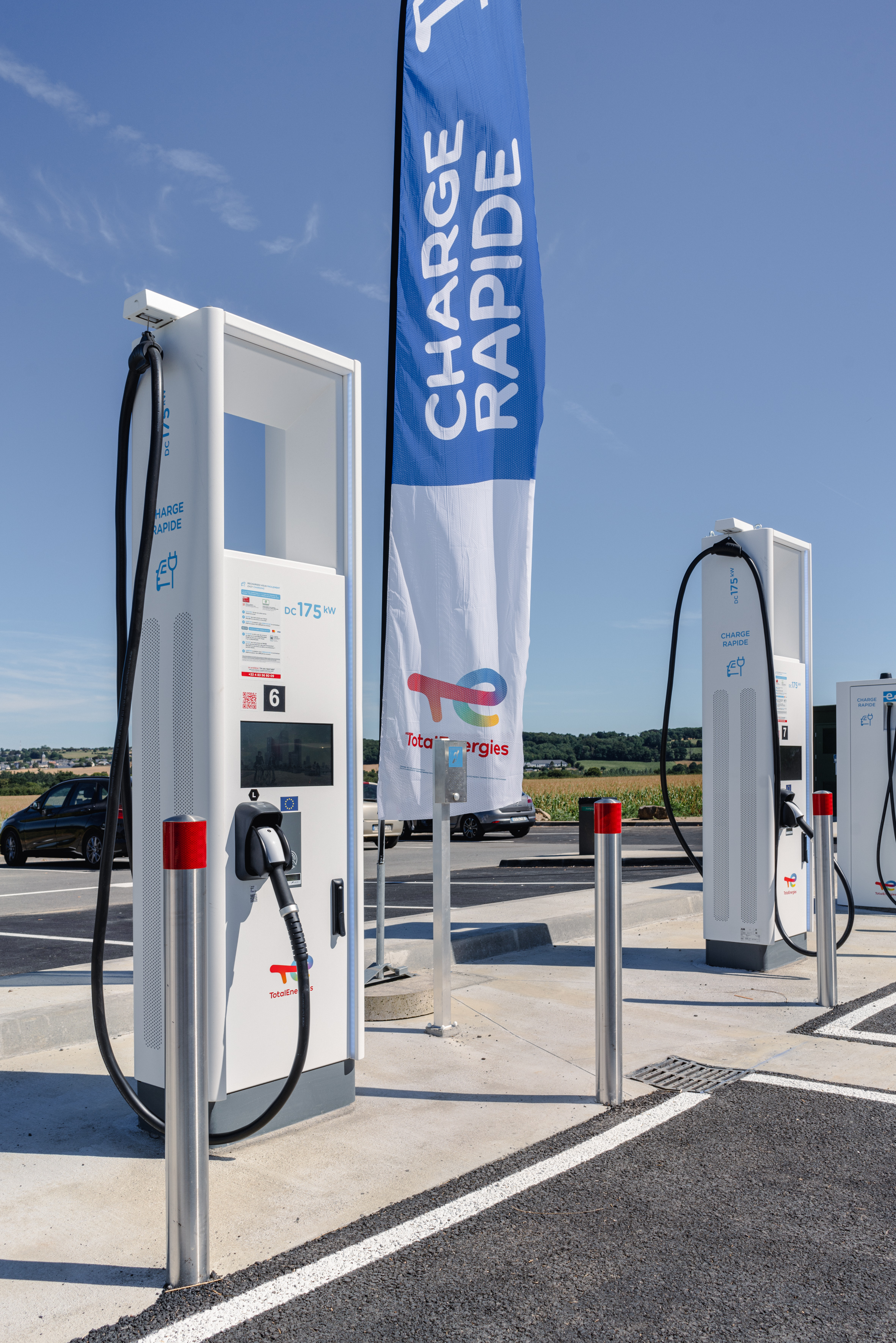 This is a picture representing NF078244 (FUELING) - REL.LE MONT SAINT MICHEL