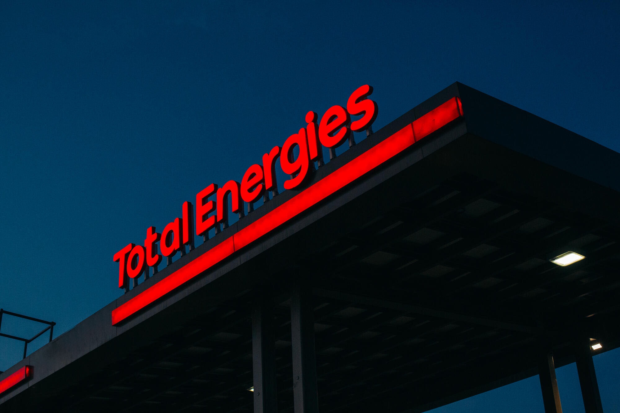 This is a picture representing NF006478 (FUELING) - RELAIS BRIVE SEMARD