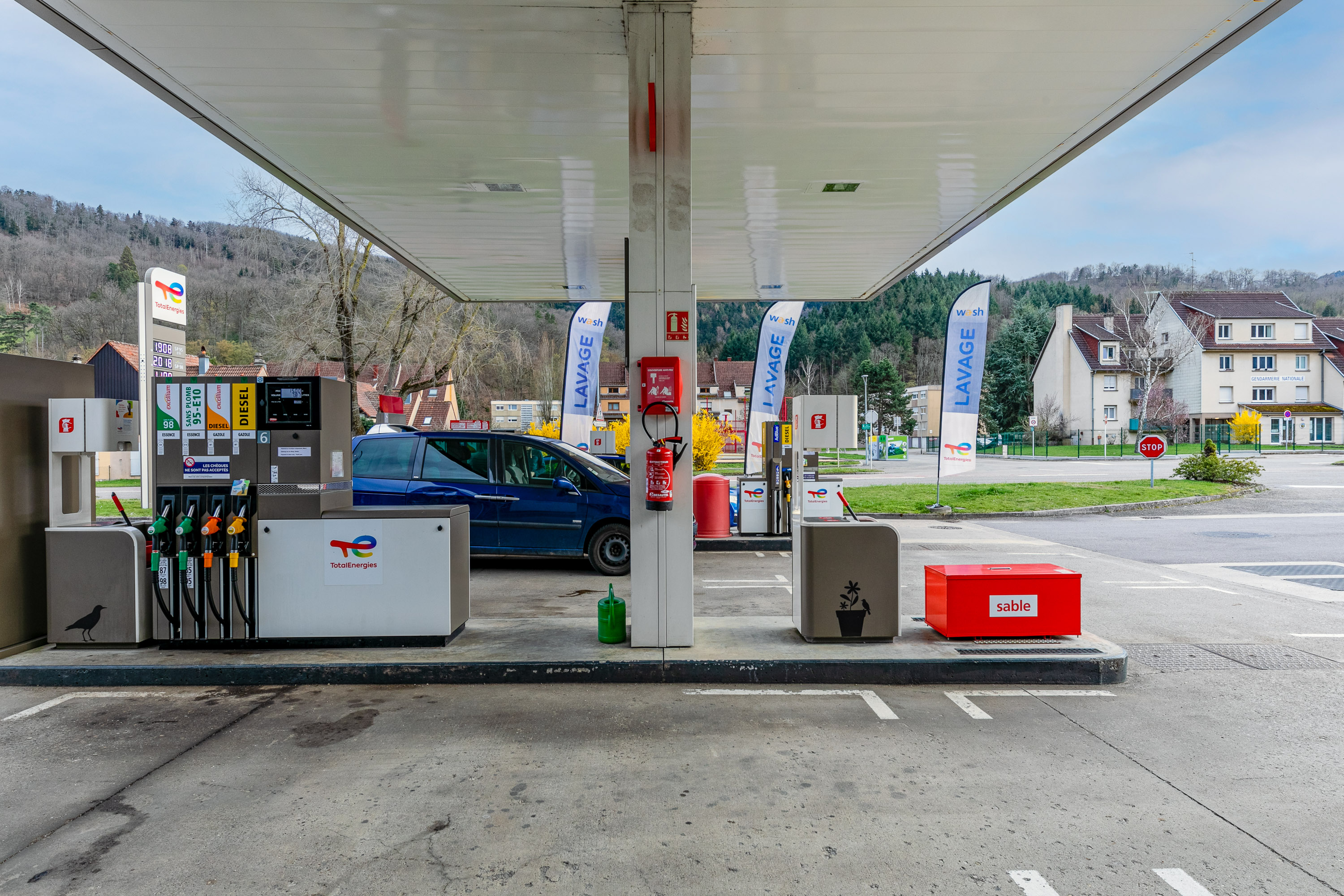 This is a picture representing NF038528 (FUELING) - SAS E.A.M. SCHMIDT This is a picture representing NF038528 (FUELING) - SAS E.A.M. SCHMIDT