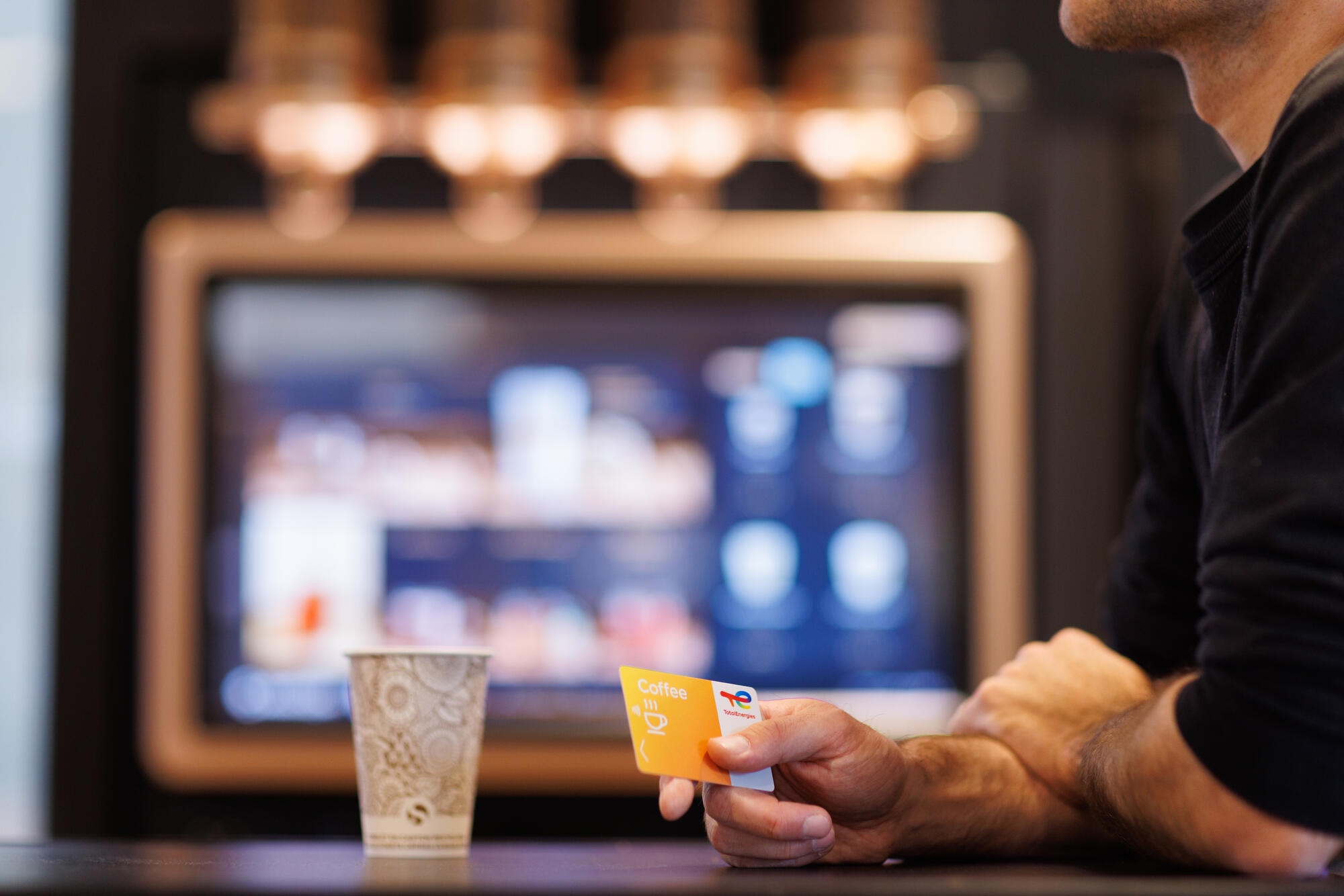 This is a picture representing NF058122 (FUELING) - RELAIS LA CLOSERIE