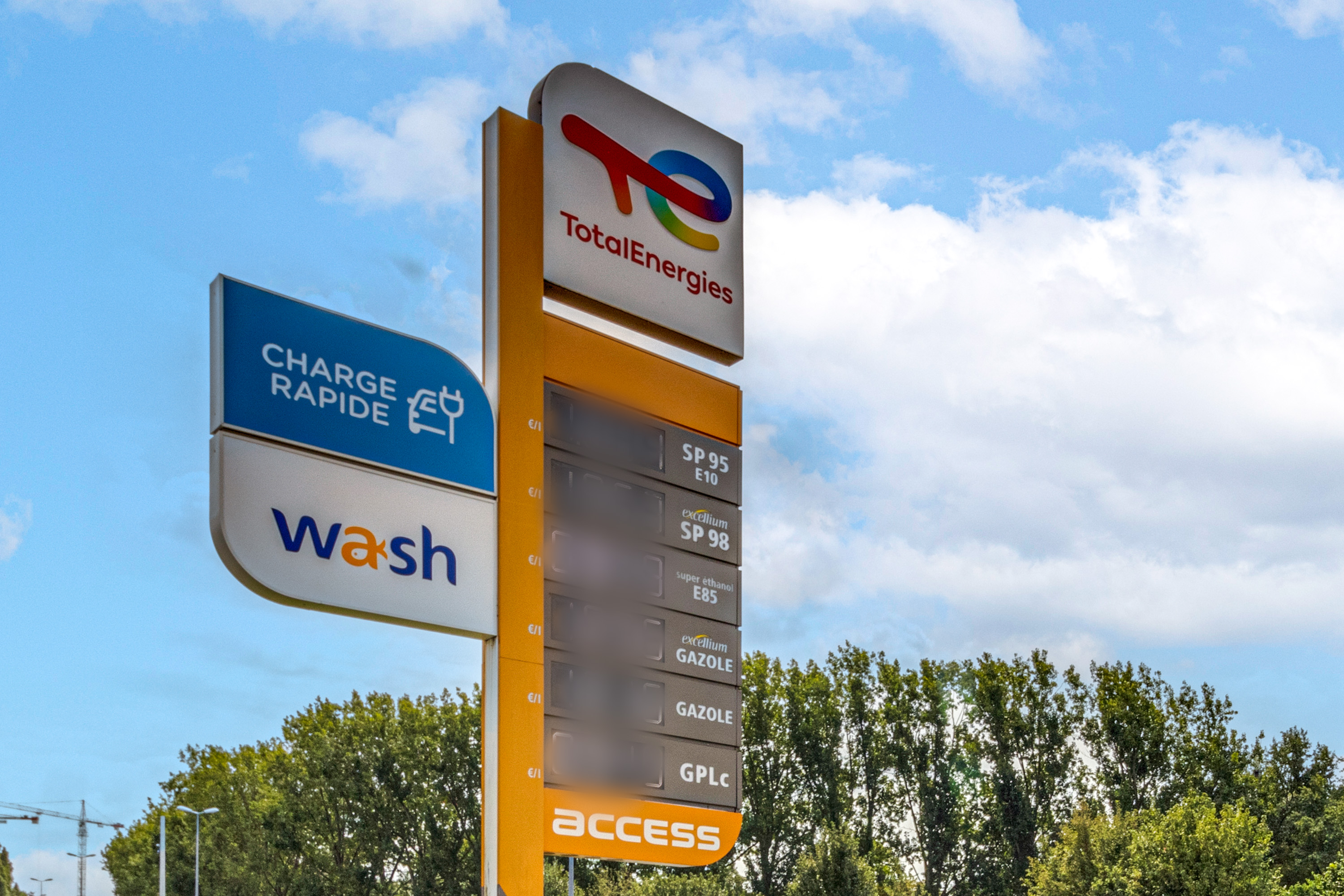 This is a picture representing NF074566 (FUELING) - RELAIS LILLE PERIPHERIQUE
