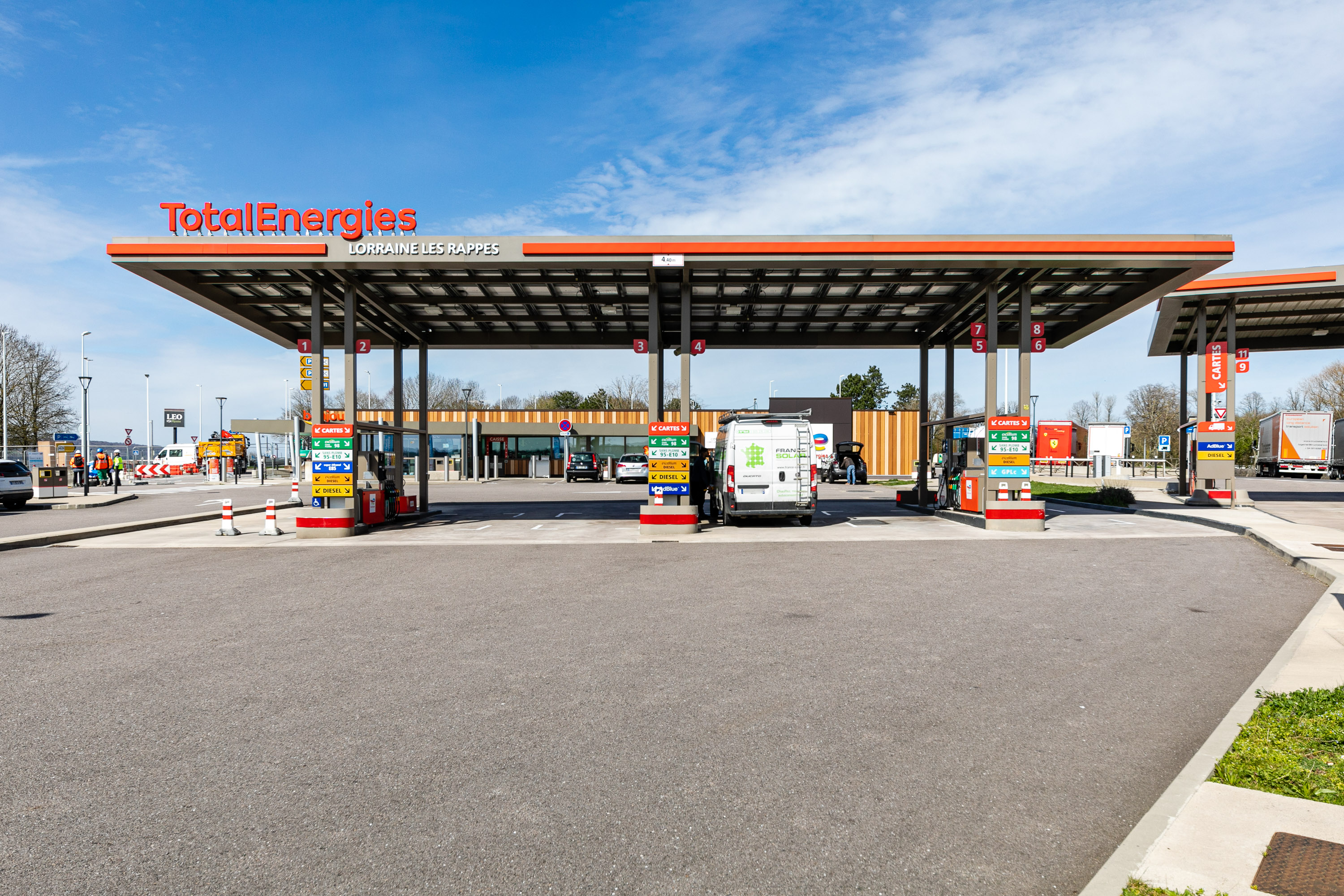 This is a picture representing NF080197 (FUELING) - REL.LORRAINE LES RAPPES