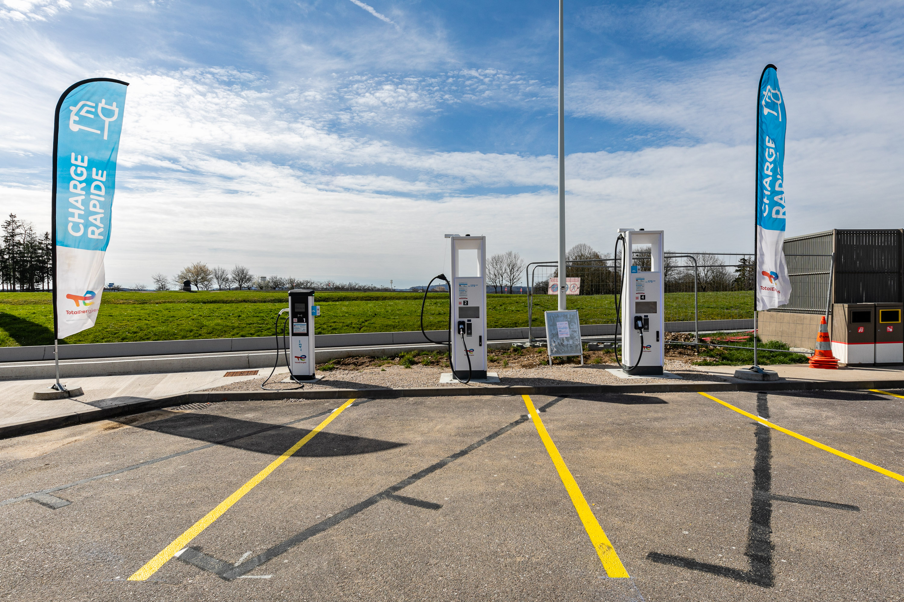 This is a picture representing NF080197 (FUELING) - REL.LORRAINE LES RAPPES