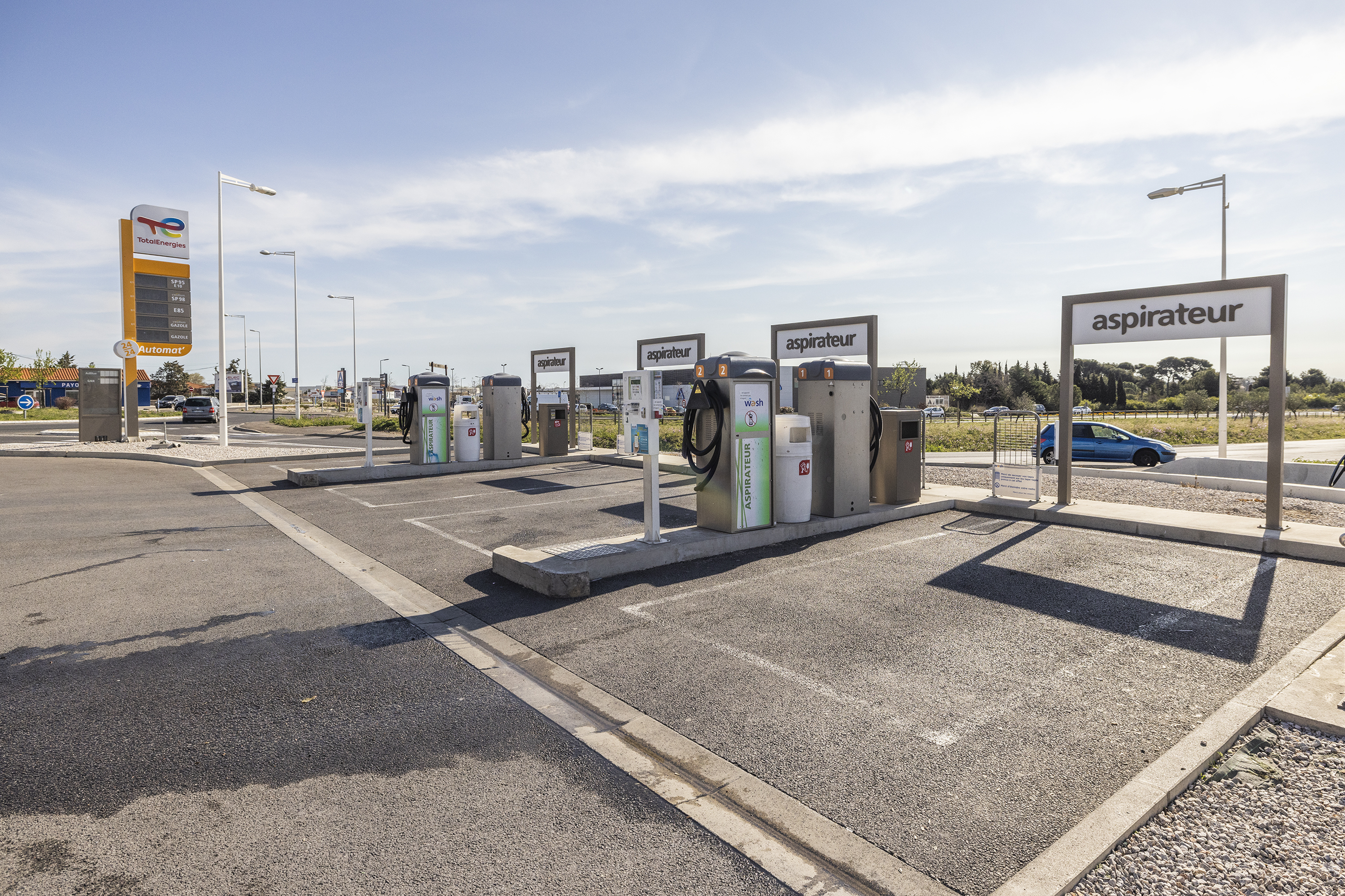 This is a picture representing NF080213 (FUELING) - CATALOGNE CARBURANTS NORD PL