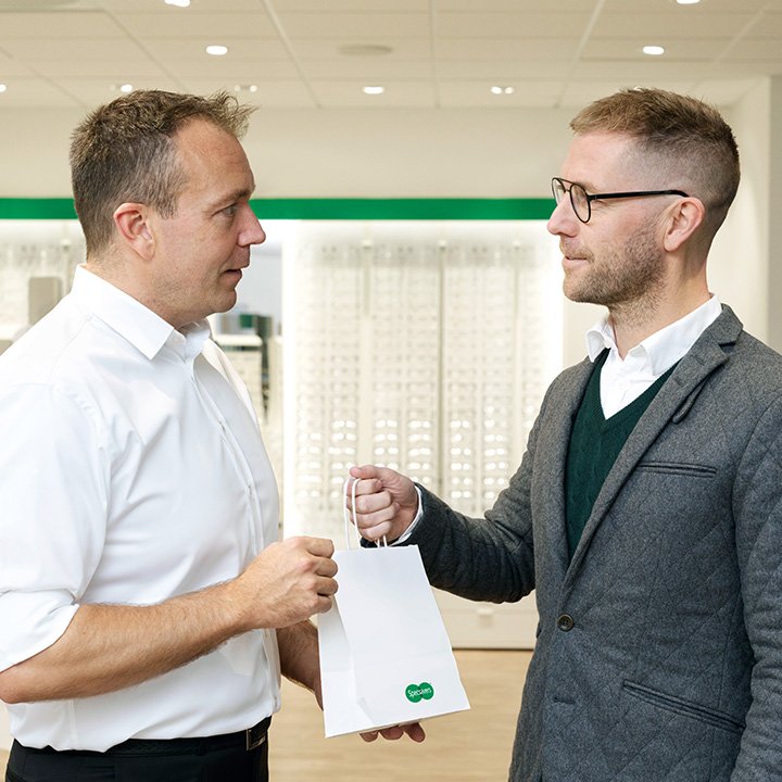 Specsavers Arnhem Kronenburg - Optiekers, Brillenmakers (Kleinhandel) tot  Arnhem (adres, openingsuren, recensies, TEL: 0262049) - Infobel
