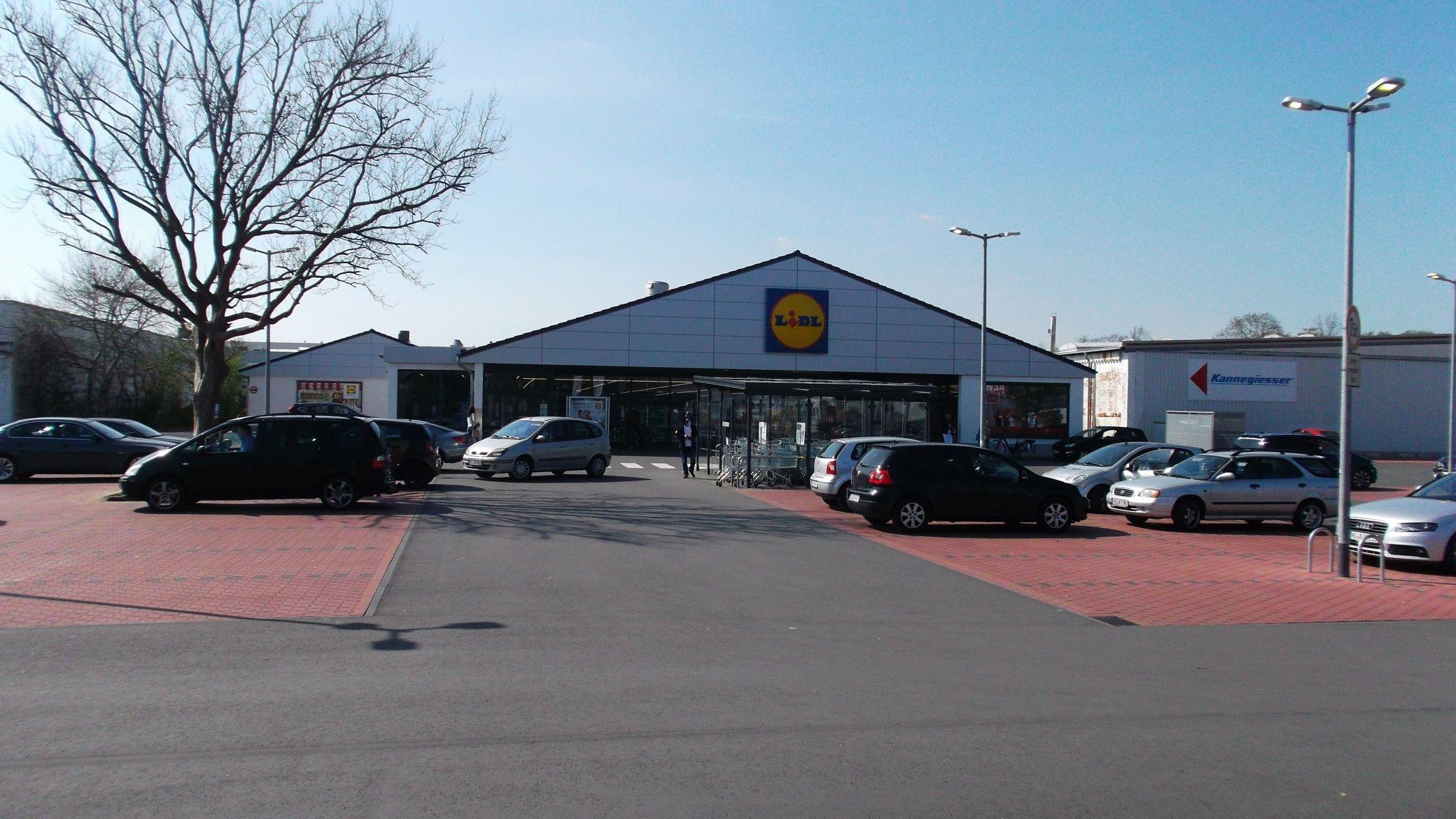 Lidl, Voss-Straße in Sarstedt