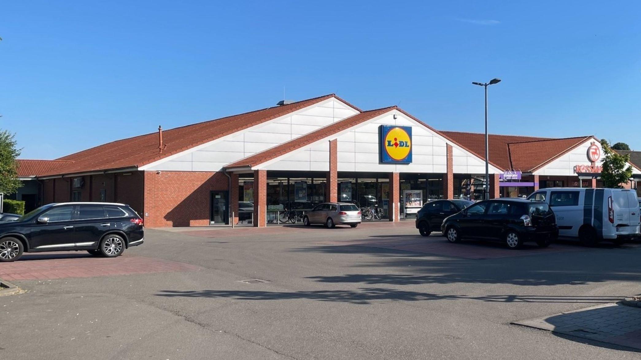 Lidl, Neuschanzerstr. in Bunde