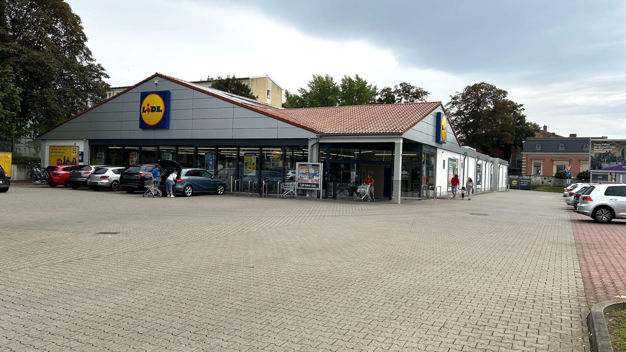 Lidl, Trothaer Str. in Halle (Saale)