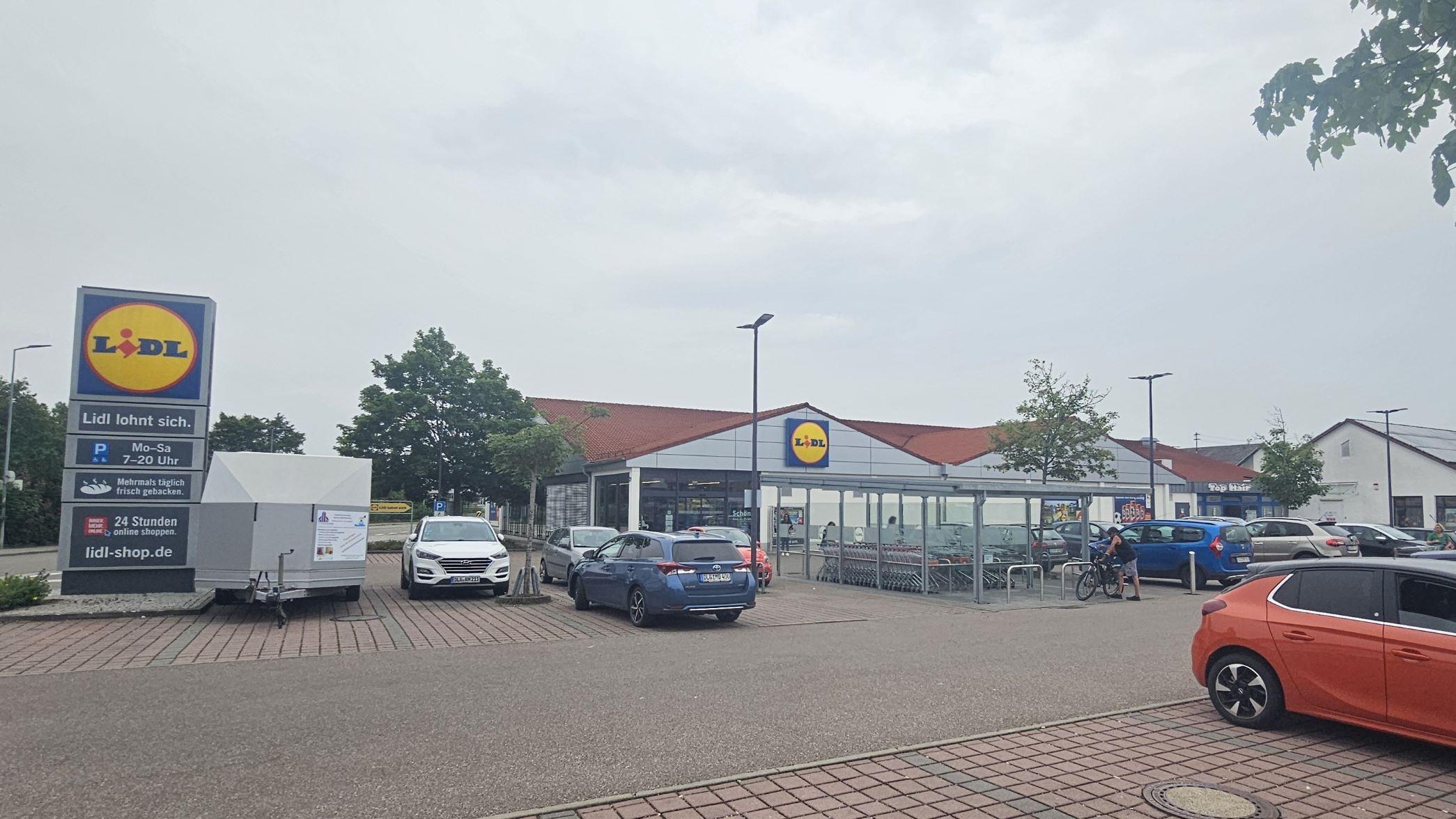 Lidl, Lauinger Straße in Gundelfingen an der Donau