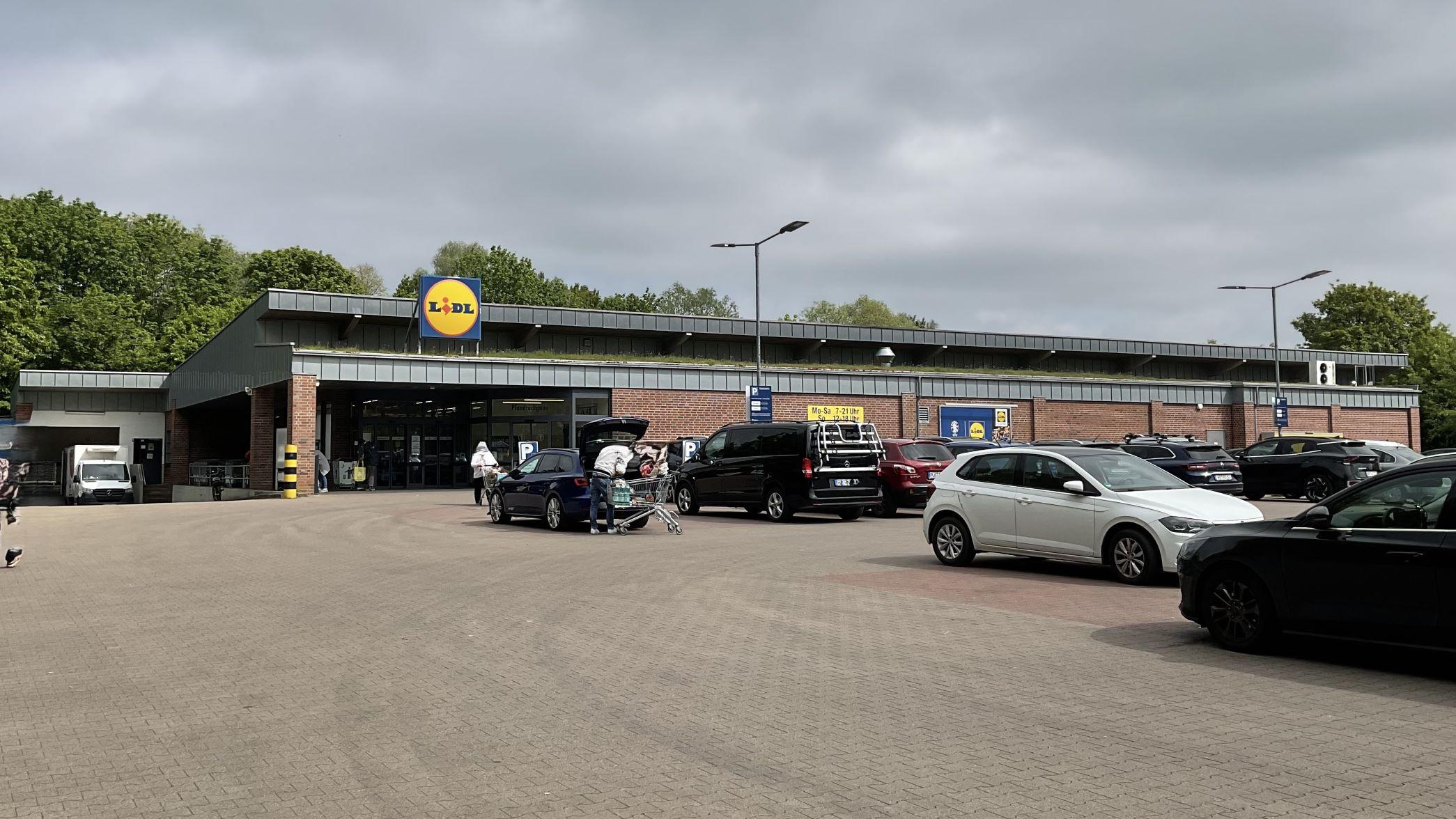 Lidl, Bullenwarder in Plön