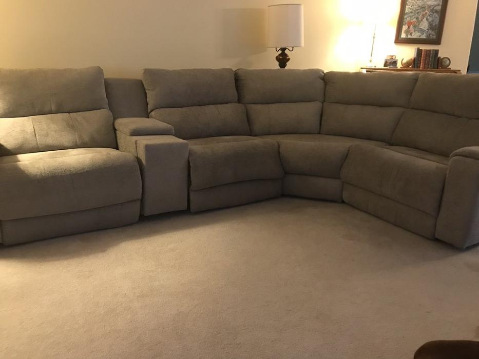 Michael's Discount Furniture - Portland, OR