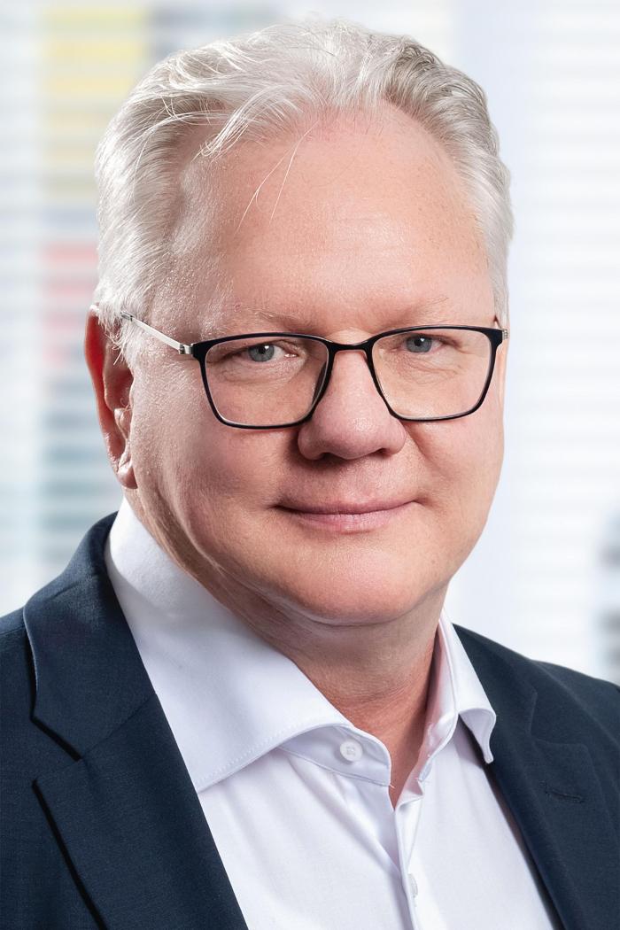 ERGO Versicherung Lutz Schütze, Borkumer Straße in Berlin