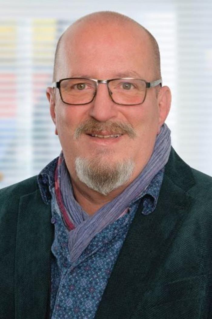 ERGO Versicherung Kenneth Mel Shomper, Ampertal in Fahrenzhausen