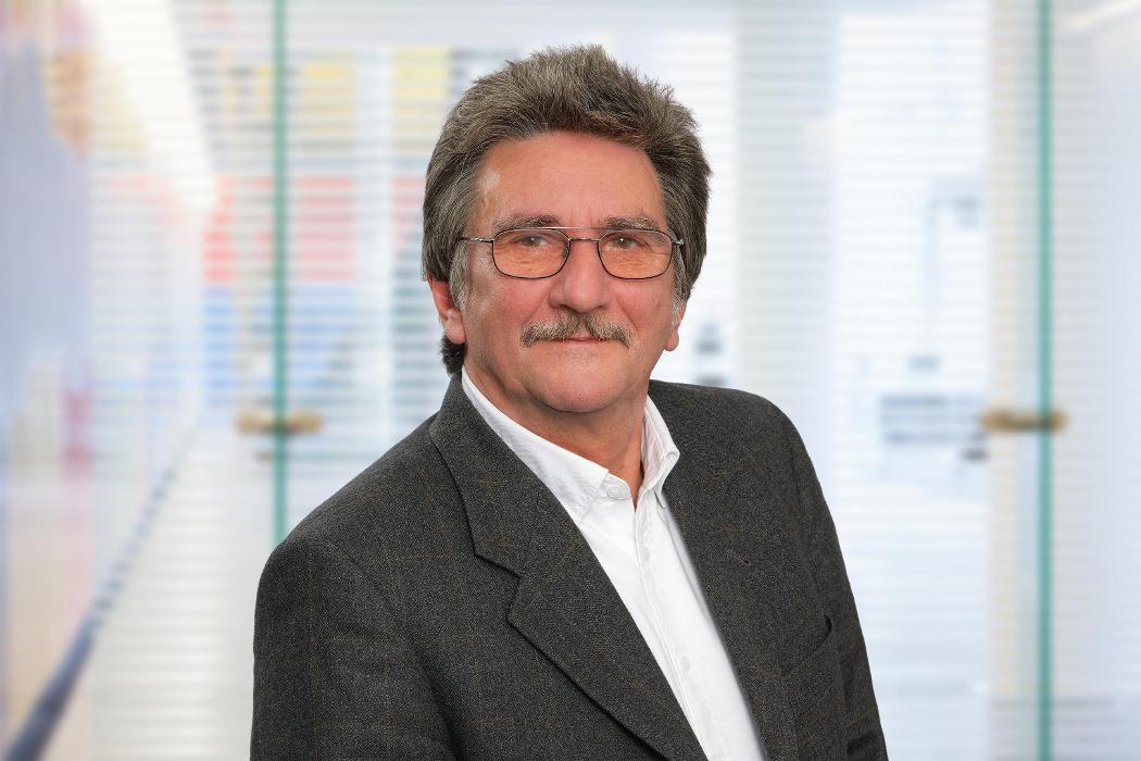 ERGO Versicherung Hans-Joachim Neumetzler, Am Sportplatz in Auw bei Prüm