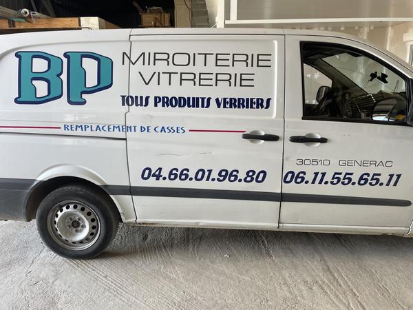 B. P. Miroiterie - Vitrerie vitrage, produit verrier et miroir (fabrication, négoce)
