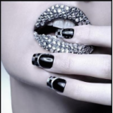 Studio Nails