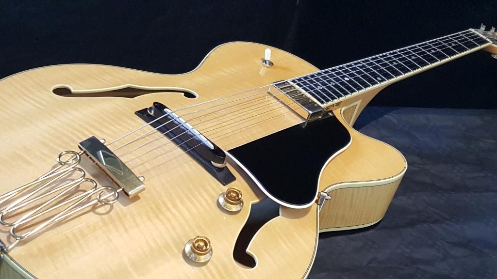 Richard Laurence Expert