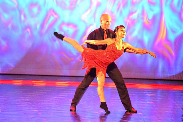 Danse Evolution le Menelec Martinez théâtre et salle de spectacle
