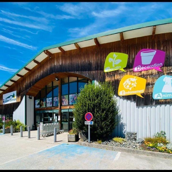 Les Jardins Comtois animalerie (fabrication, vente en gros de matériel, fournitures)