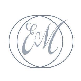 Elégance Mariage robe et parure de mariée (confection, détail)