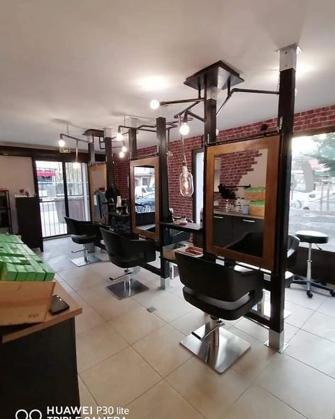 Le Salon Coiffure-Esthétique coiffeur
