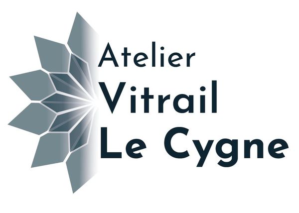 Atelier Vitrail Le Cygne établissement départemental divers