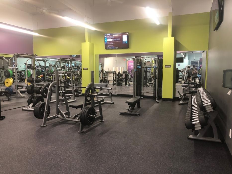 Anytime Fitness Strickland Bridge - Fayetteville, NC