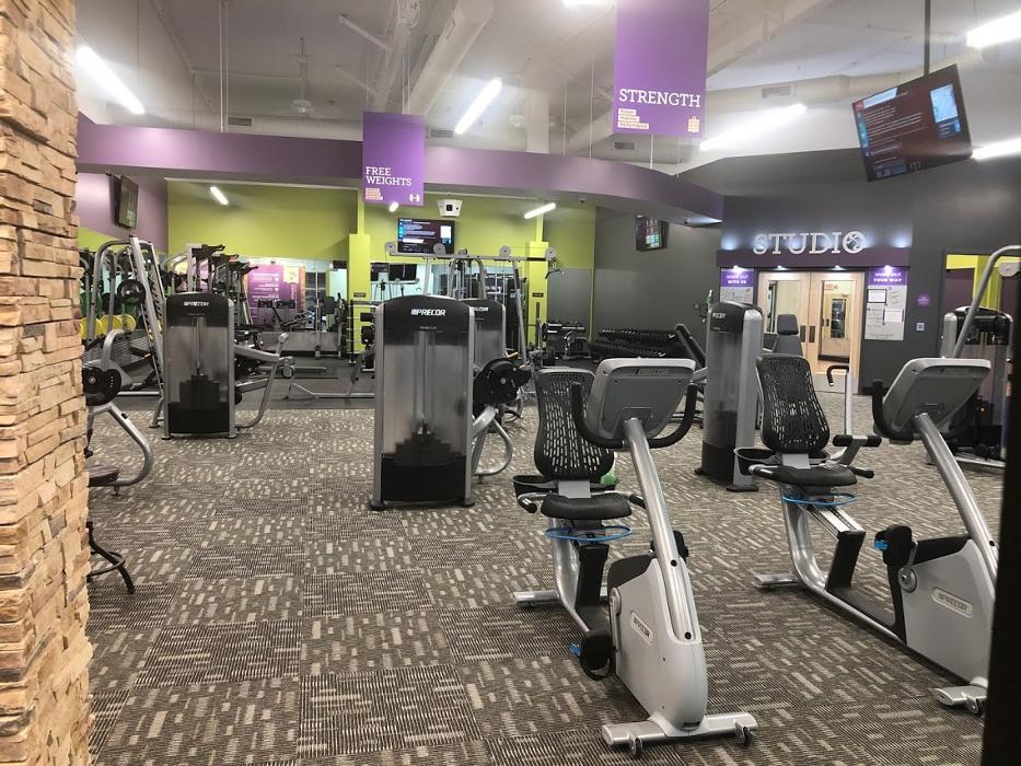 Anytime Fitness Strickland Bridge - Fayetteville, NC