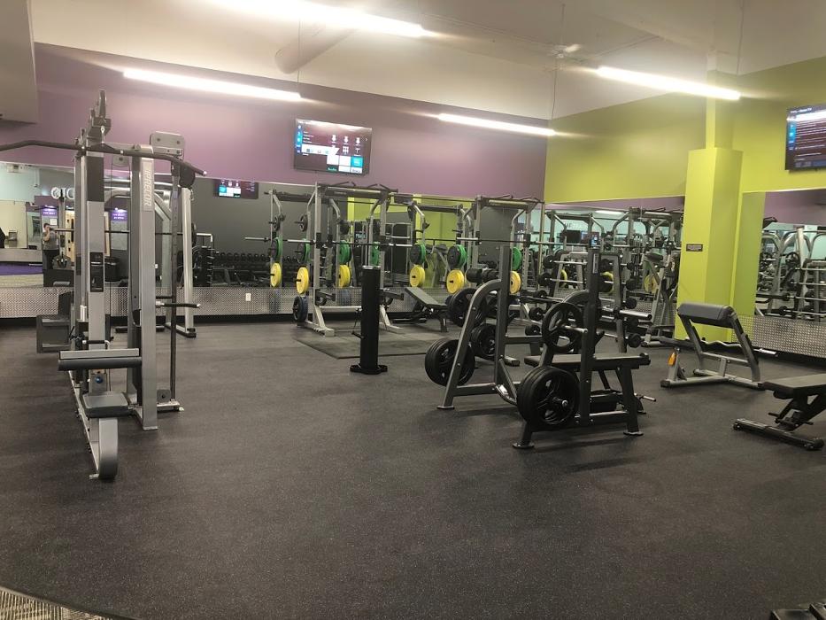 Anytime Fitness Strickland Bridge - Fayetteville, NC