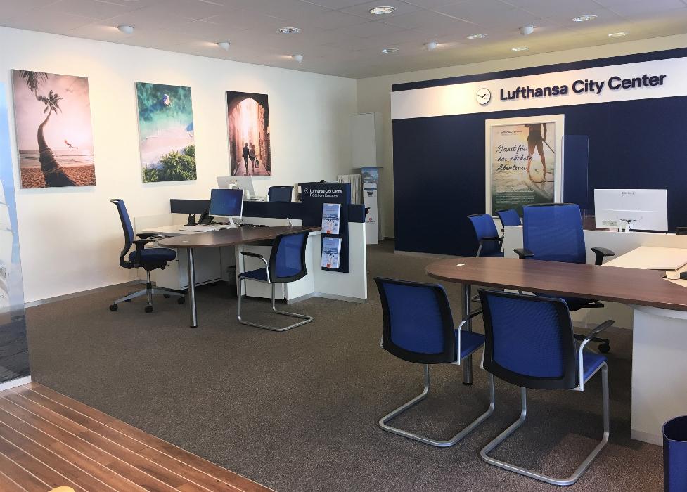 Lufthansa City Center Urlaubswelten Köln, Komödienstraße in Köln