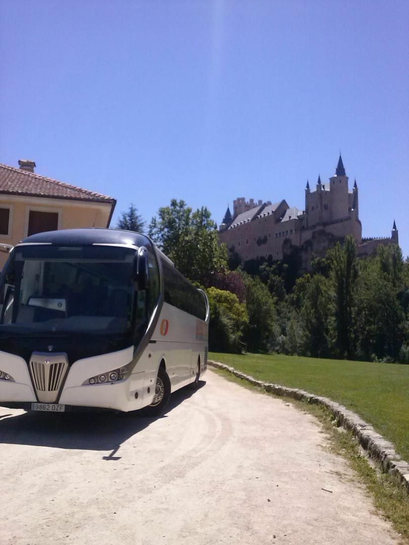 Foto de Autobuses Hermanos Rodríguez SA Ávila