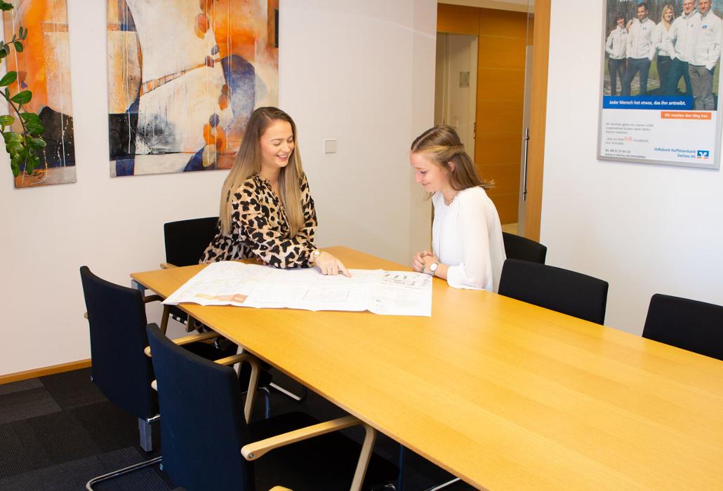 Volksbank Raiffeisenbank Dachau eG, Immobilien-Center, Münchner Straße in Dachau