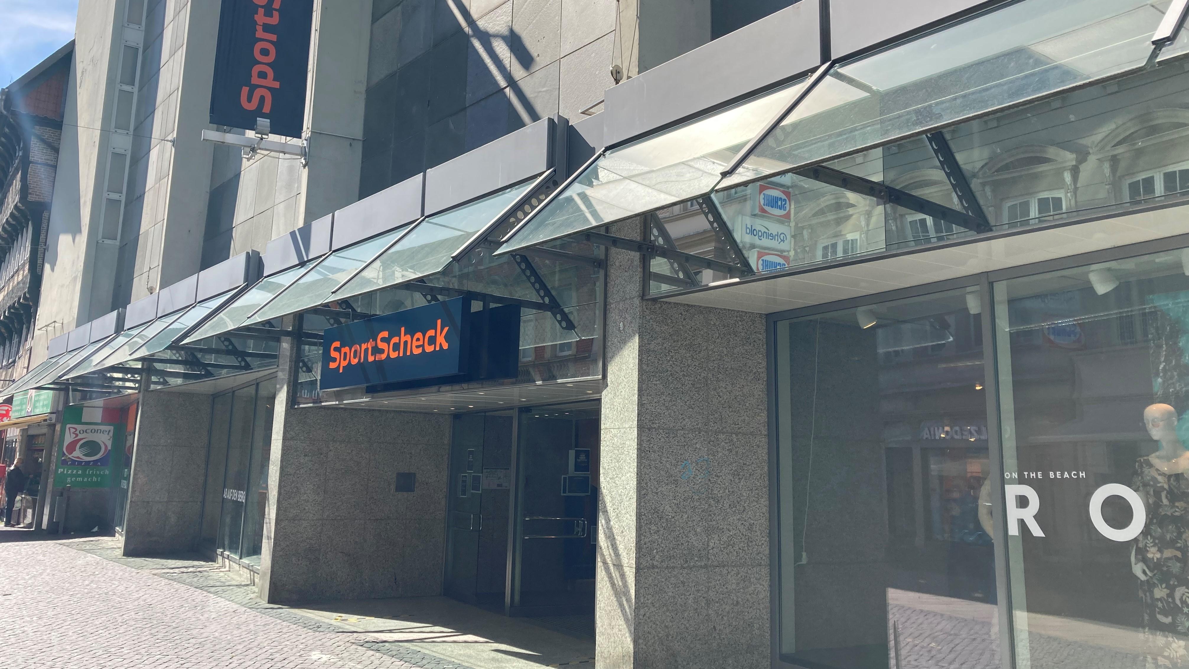 SportScheck Braunschweig, Damm in Braunschweig