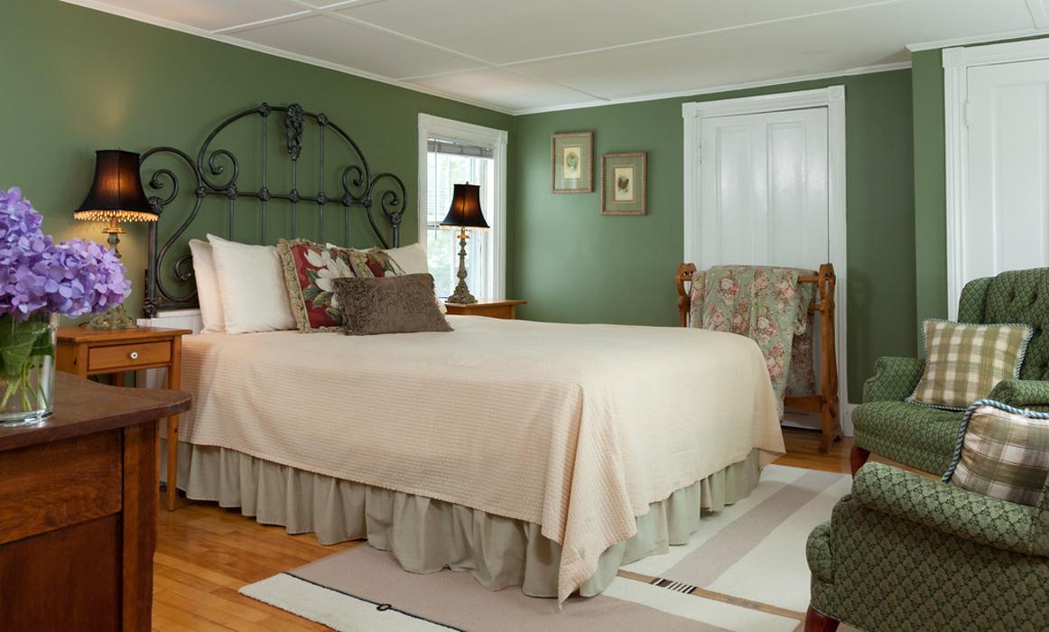 Hartstone Inn & Hideaway - Camden, ME