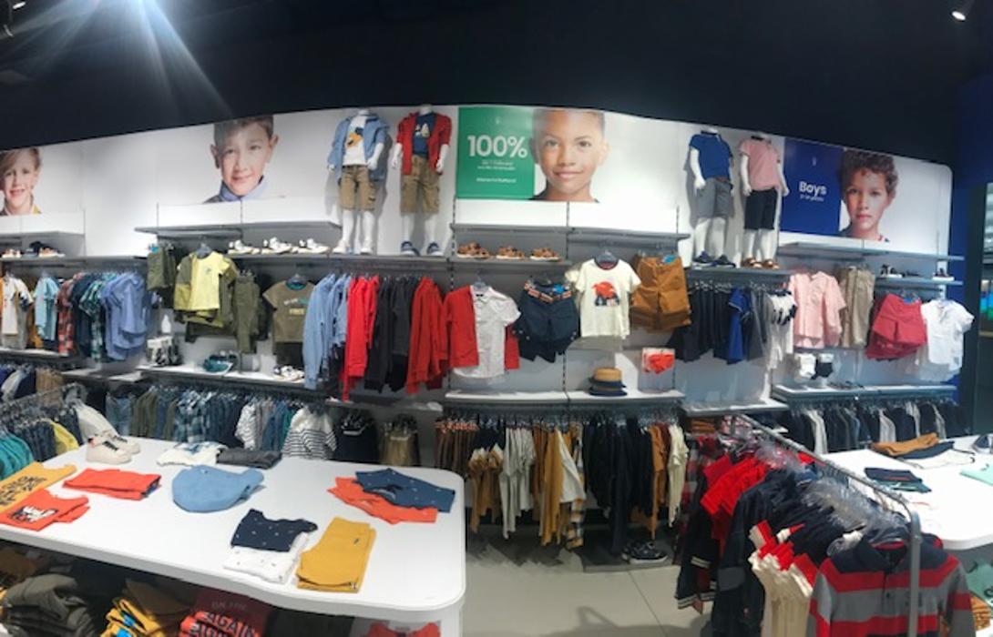 OKAIDI ZURICH-SIHLCITY, Kalanderplatz in Zürich