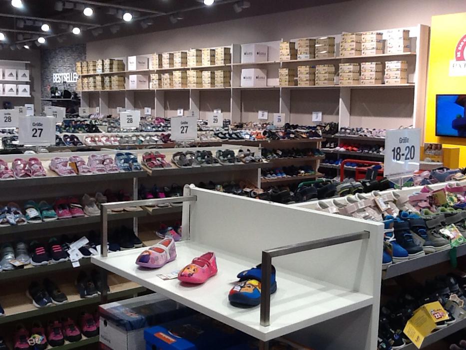 RENO, Wolfgang-Brumme-Allee in Böblingen