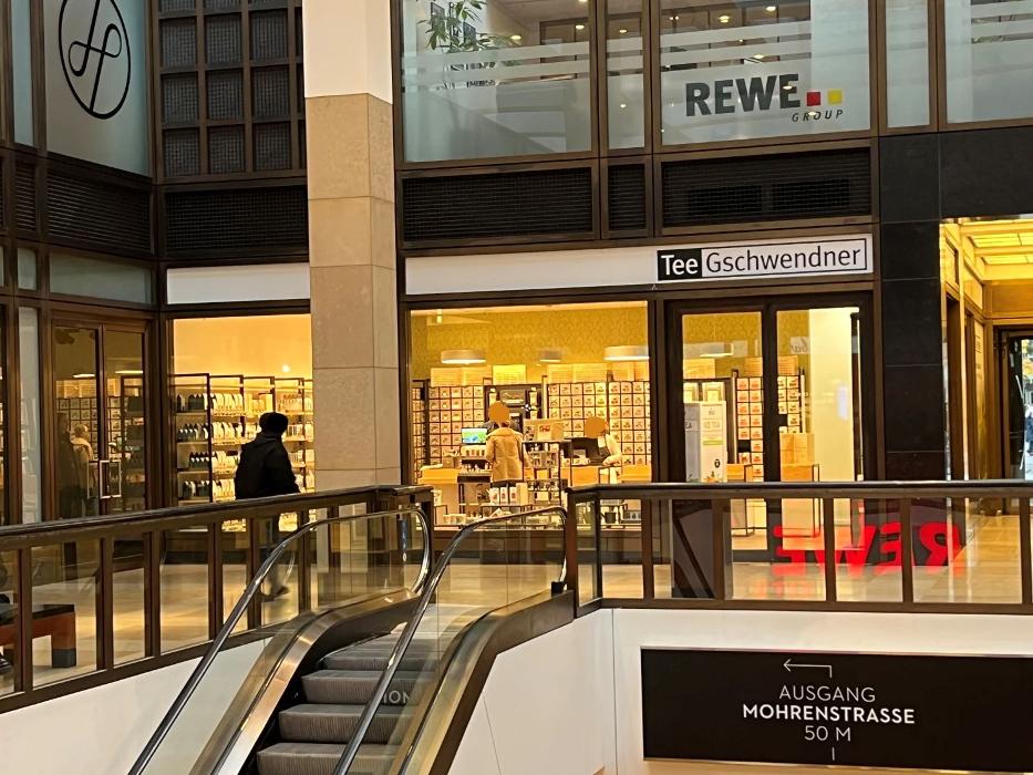 TeeGschwendner, Friedrichstraße in Berlin