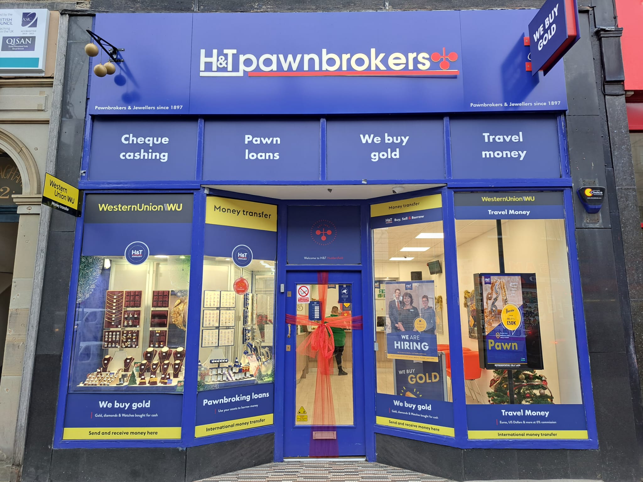 H&T Pawnbrokers Huddersfield 01484 424117