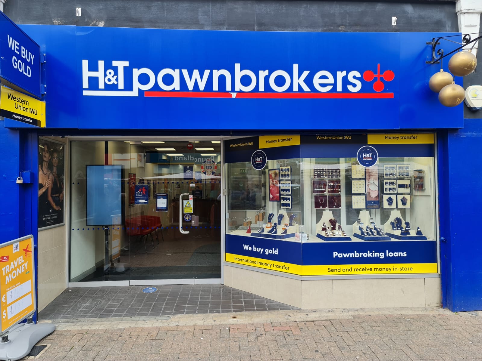 H&T Pawnbrokers Barking 020 8594 6100