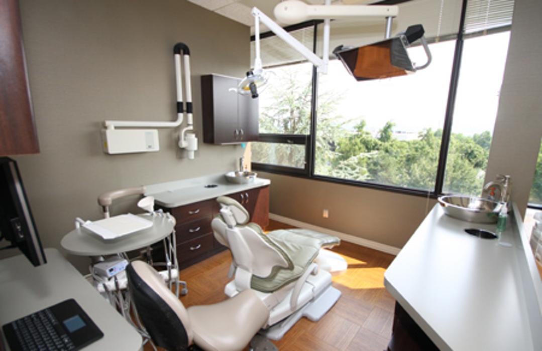B & D Dental Excellence - West Nyack, NY