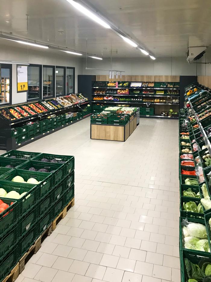 EDEKA Foodservice Naumburg, Eislebener Straße in Naumburg (Saale)