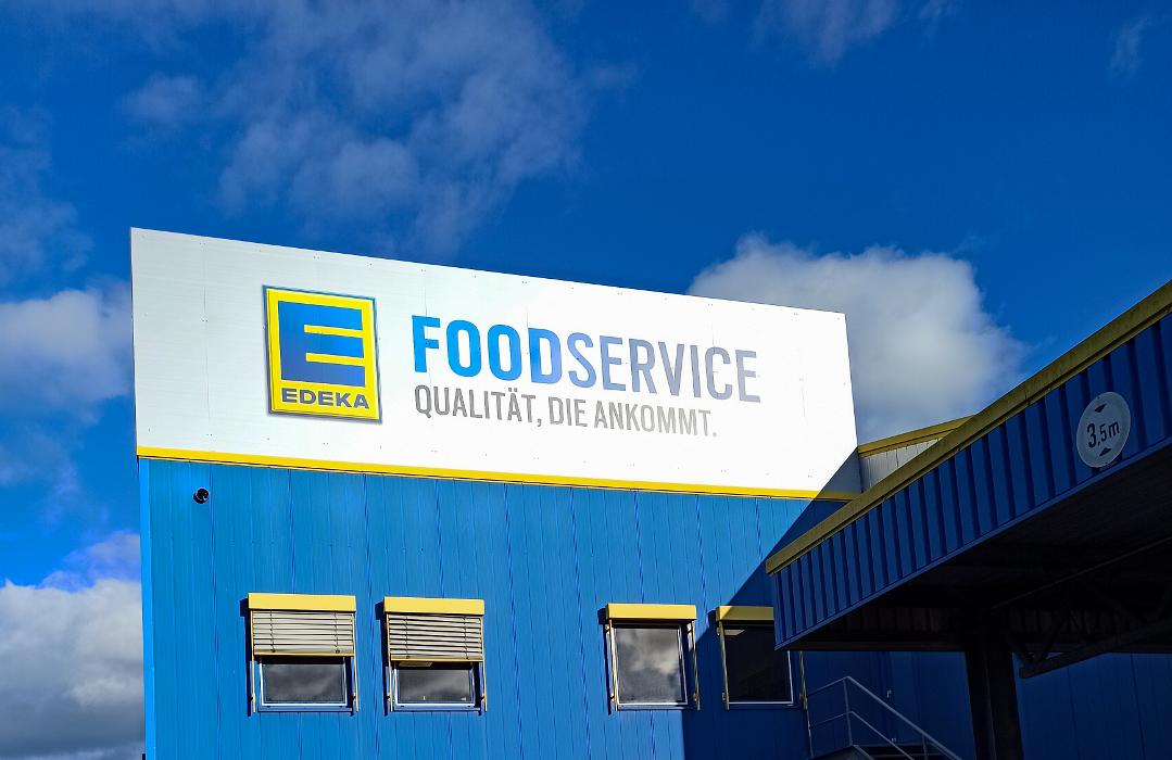 EDEKA Foodservice - Lagerstandort (Abholung nur nach Vorbestellung möglich), Dreilindener Weg in Kleinmachnow